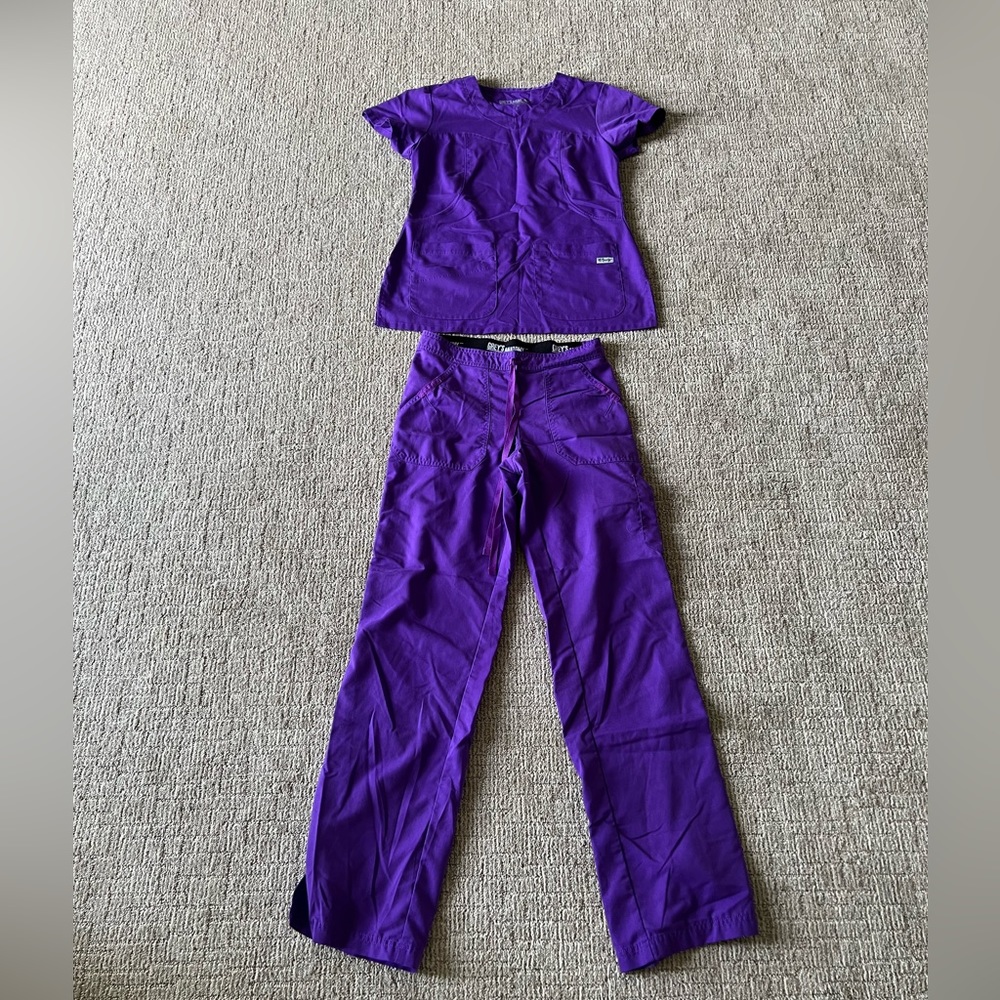 Greys Anatomy Scrub Set